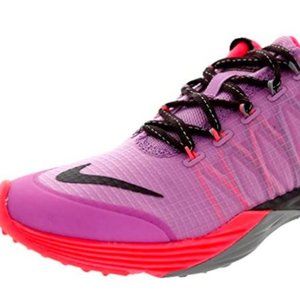 Nike Women Lunar Cross Element size 9.5